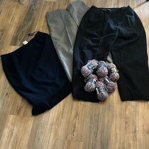 Black and Gray Skirt and Pants Set Size 14p & 6 skeins of yarn